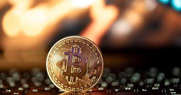  Bitcoin’s December Slump Santa Claus Rally Eludes Amid Market Correction 