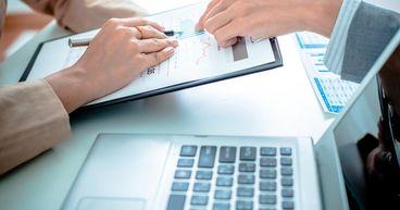 Efficient Portfolio: Maximizing Returns while Minimizing Risk