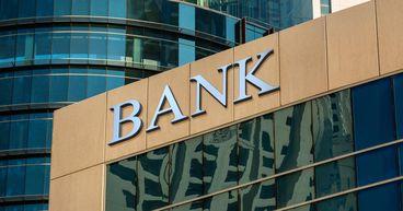  Royal Bank of Canada Hits Record High on Strong Q3 Earnings and Strategic Moves 