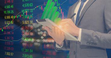 Should you watch this cybersecurity stock in April?