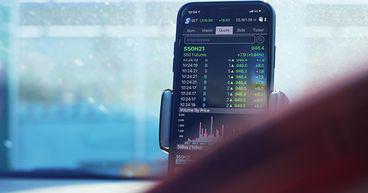List of popular built-in indicators for any trading strategy