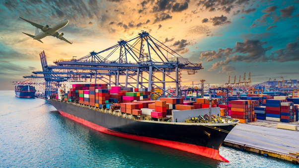 A sea vessel carrying containers