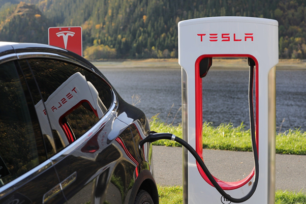 Tesla Inc (TSLA) on Wednesday posted a third-quarter revenue of US$13.76 billion, boosted by robust sales of its Model 3 and Model Y cars.