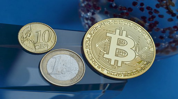 Top crypto stocks: Riot Blockchain, Inc. <a class='font-weight-bold' style='border-bottom: 2px dashed;' href='https://kalkinemedia.com/crypto/(nasdaq:riot)-price'><a class='font-weight-bold' style='border-bottom: 2px dashed;' href='https://kalkinemedia.com/crypto/(nasdaq:riot)-price'>(NASDAQ: RIOT)</a></a>, Hut 8 Mining Corp <a class='font-weight-bold' style='border-bottom: 2px dashed;' href='https://kalkinemedia.com/crypto/(nasdaq:hut)-price'><a class='font-weight-bold' style='border-bottom: 2px dashed;' href='https://kalkinemedia.com/crypto/(nasdaq:hut)-price'>(NASDAQ: HUT)</a></a>, Coinbase Global Inc. <a class='font-weight-bold' style='border-bottom: 2px dashed;' href='https://kalkinemedia.com/crypto/(nasdaq:coin)-price'><a class='font-weight-bold' style='border-bottom: 2px dashed;' href='https://kalkinemedia.com/crypto/(nasdaq:coin)-price'>(NASDAQ: COIN)</a></a>, and Tesla, Inc <a class='font-weight-bold' style='border-bottom: 2px dashed;' href='https://kalkinemedia.com/crypto/(nasdaq:tsla)-price'><a class='font-weight-bold' style='border-bottom: 2px dashed;' href='https://kalkinemedia.com/crypto/(nasdaq:tsla)-price'>(NASDAQ: TSLA)</a></a>.