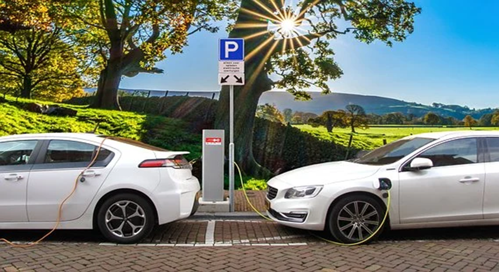  (5 EV stocks to watch out)