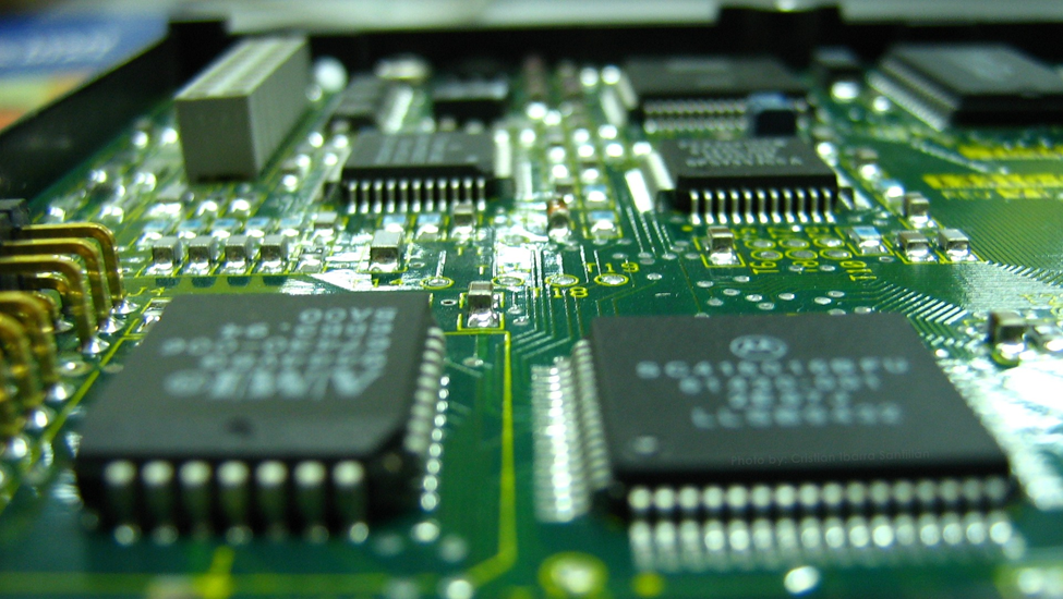 Top 10 semiconductor stocks to explore