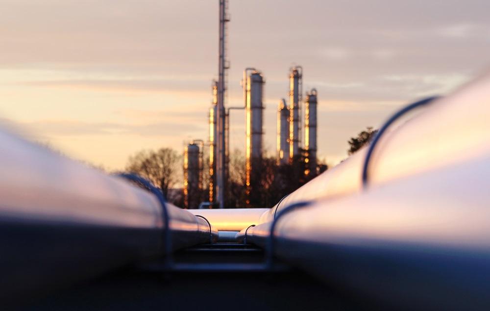 Oil Stocks Edge Higher on Middle East Tensions | ASX 200 Sees Modest Gains