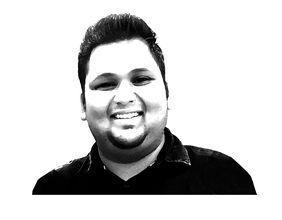 Raza Naqvi, Financial Journalist