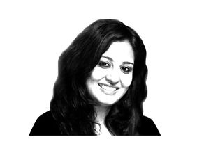 Jasmine Anand, Financial Journalist