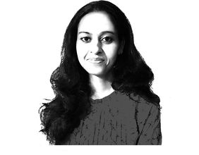 Versha Jain, Financial Journalist