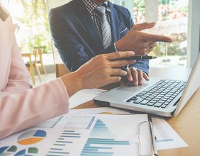 Mitchells & Butlers (LON: MAB) axes 1,300 jobs, posts loss of £123 million in FY20