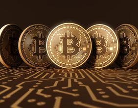Bitcoin A Currency Reserve? Ex-Canadian PM Stephen Harper Says Yes