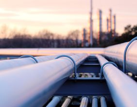 Oil & Gas Vs Clean Energy Stocks: The YTD Returns Hold Interesting Cue