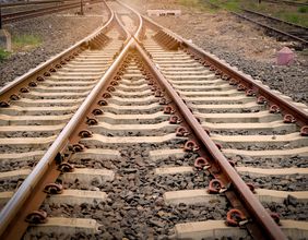 Rail Firms Urge the Government Not to Reduce APD on Flights