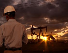 Check these 5 oil and gas stocks with high price-to-earnings ratio