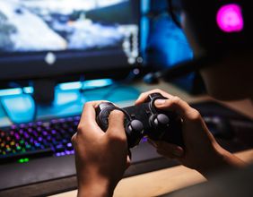 PlaySide (ASX:PLY) partners with gaming influencer One True King