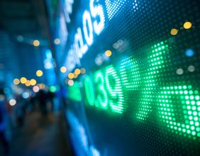 US indices tumble as stocks retreat again