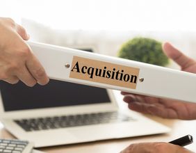 Fortescue makes another green move, buys Williams Advanced Engineering