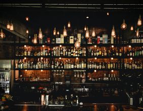3 FTSE alcoholic beverages stocks you can buy in 2022