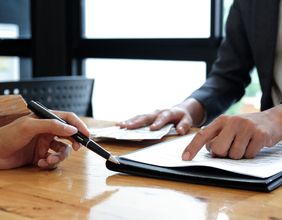 Goodman Group (ASX:GMG) confirms FY22 guidance; how are shares faring?