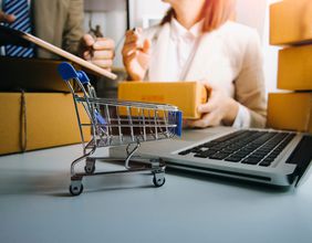 MHJ, KMD, WHS- Why are these 3 NZX retail stocks making the headlines?