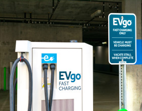 EVGo, Blink Charging, ChargePoint stocks have plunged: buy the dip?