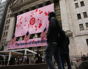 Pinterest stock price deep dive: buy or sell ahead of earnings?