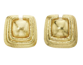 SJ Auctioneers' online-only auction, Nov. 17th, features 230 lots of estate jewelry, vintage toys, sterling silver, more