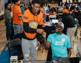 Straight Up Technologies Powers Connectivity for Hustle N' Code Hackathon 2024