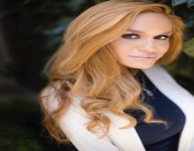 Renowned Vocal Coach Chloe Cahill Offers Free Singing Classes to Aspiring Performers