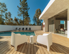 Recognizing the Right Time for Pool Deck Repair and Renovation