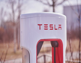 Tesla shares slide another 5% on Thursday: here’s why