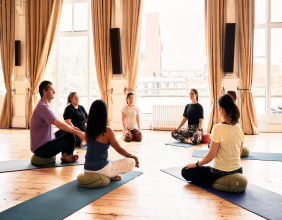 New Bwy Course Helps 200 Hour Yoga Teachers Gain Top Qualification