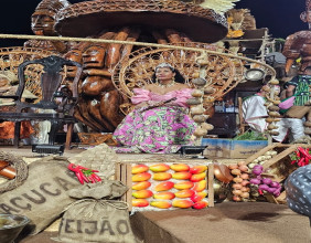 Queen Diambi shines on the samba catwalk