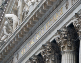 JEPI ETF is beating the S&P 500 index, but a risky pattern has formed