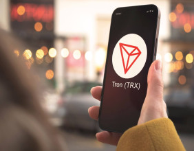 Crypto predictions ahead of FOMC: Loom Network, Tron, EOS