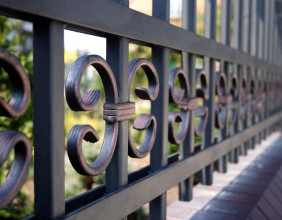 The Role of Iron Fencing in Enhancing Garden and Landscape Design