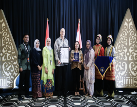Nizamia High School Indonesia Officially Launches the Rosedale OSSD Program