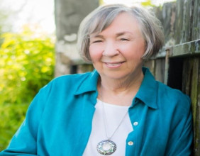 DR. JANET SMITH WARFIELD SELECTED FOR THE EMPOWERED WOMAN AWARD BY IAOTP