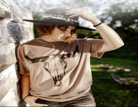 Kiley Barwick: Blazing a Trail Through the Independent Country Scene