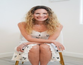 RMPStudio™ Announces Former Radio City Rockette Transforms Career Redirecting Concussion #1 Bestselling Spiritual Memoir