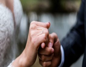 Rosec Jewels Unveils the Wedding Ring Trends Dominating 2025