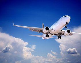 EasyJet Gains Focus as Castlelake Interest Emerges Across FTSE 100