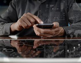 CrowdStrike Gains Ground with Analyst Support