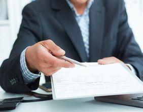 Money Managers Who Really Wins When Investors Get Nervous?