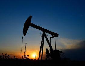 FTSE 100 Markets Retreat as Oil Surge Fuels Fresh Trade Anxiety