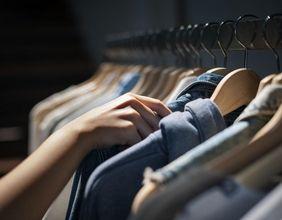Capri (NYSE:CPRI) Surprise Sparks Strong Luxury Retail Market Interest