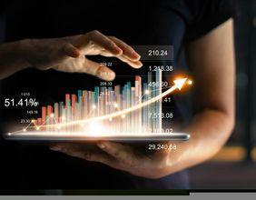 Descartes Systems Group (NASDAQ:DSGX) Faces Market Fluctuations NASDAQ Index