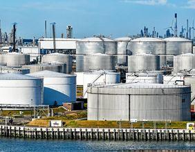 Enbridge Reports Strong Stock Performance Amid Operational Growth
