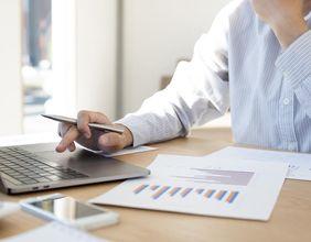 IG Design Group plc (LON:IGR) Faces a Significant 58.2% Share Price Decline